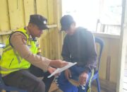 Bhabinkamtibmas Polsek Lalan Giat Polisi Sanjo di Desa Purwa Agung