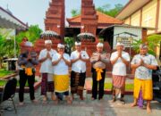 Polresta Sidoarjo Gelar Hari Raya Kuningan di Pura Kertha Bumi Bhayangkara