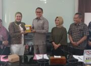 Ani Martanti : Jadi Wartawan Harus Cerdas