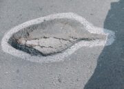 Jalan Provinsi di Purbalingga Berlubang