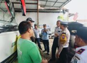 Minimalkan Kecelakaan, Polres Probolinggo Gelar Ramp Check Bus Pariwisata