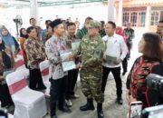 Menteri Nusron Serahkan 965 Sertipikat Konsolidasi Tanah di Jateng: Tanah Harus Punya Fungsi Sosial