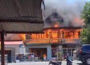 Awal Ramadan, Rumah Warga Topore Hangus Terbakar, Pemadam Tak Kunjung Datang