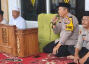 Polsek Tulangan Berbagi Takjil Gratis, Dihiasi Kultum Inspiratif dari Kapolsek
