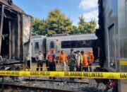 Gerbong Kereta Cadangan Terbakar di Stasiun Tugu Yogyakarta