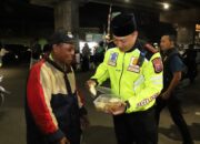 Ajak Mahasiswa Berbagi, Polresta Malang Kota Gelar Sahur On The Road