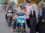 Ngalap Berkah Bulan Ramadan, Peserta Didik SKB Purwokerto Bagikan 1.000 Takjil