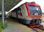 Kereta Prameks relasi Kutoarjo-Yogyakarta Mendadak Macet Terlambat 3 Jam Lebih