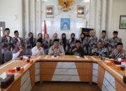 Lepas Kafilah STQH Tingkat DIY Tahun 2025, Danang : Jangan Sia-siakan Kesempatan Ini