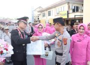 Polres Lahat Gelar Wisuda Purna Bhakti, Haru dan Hormat Warnai Perpisahan Para Purnawirawan