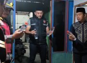 Razia Gabungan Polres Situbondo dan Polsek Jangkar Sita 150 Botol Arak Bali dari Rumah Warga