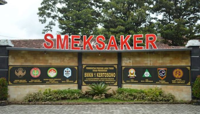 Dugaan Pungli di SMKN 1 Kertosono, Wali Murid Teriak Keberatan – FAAM Siap Seret ke Kejari!