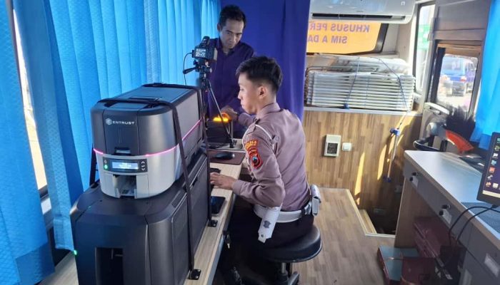 Satlantas Polres Purworejo Dekatkan Pelayanan Melalui Program Polantas Menyapa