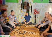 Polsek Krembung Takziyah ke Rumah Pelajar Korban Laka, Sampaikan Belasungkawa dan Pesan Keselamatan Berkendara