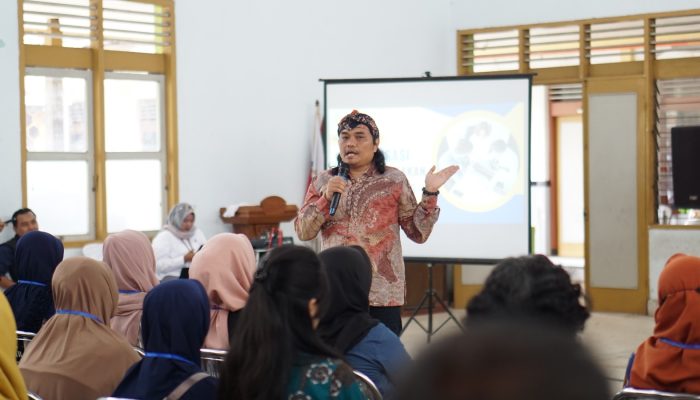 Sosialisasi Program MBG di Desa Karangrejo, Anggota DPR RI Tekankan Pemerataan Gizi untuk Masa Depan Anak Bangsa