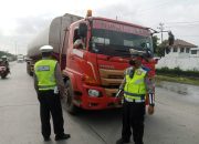 Polda Jateng Batasi Truk Sumbu Tiga hingga 29 Maret 2026