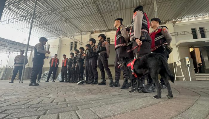 Jelang Jumat Agung 2026, Polresta Malang Kota Sterilisasi Gereja dan Siagakan 500 Personel