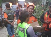 RJP Korwil 10 Sigap Tangani Longsor di Jalan Magelang-Purworejo