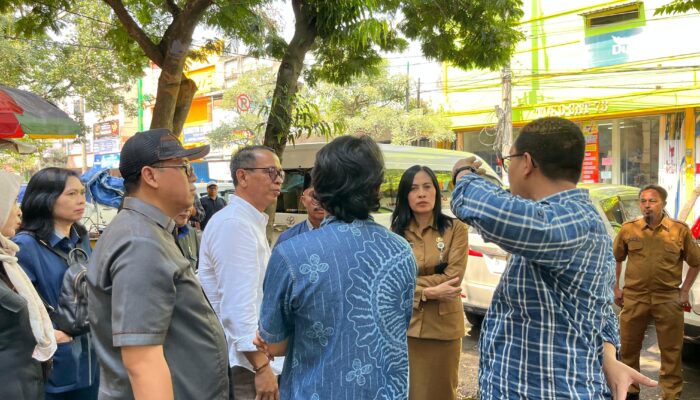 Retakan Tembok Pasar Besar Malang Picu Kekhawatiran, DPRD Desak Pembongkaran Segera