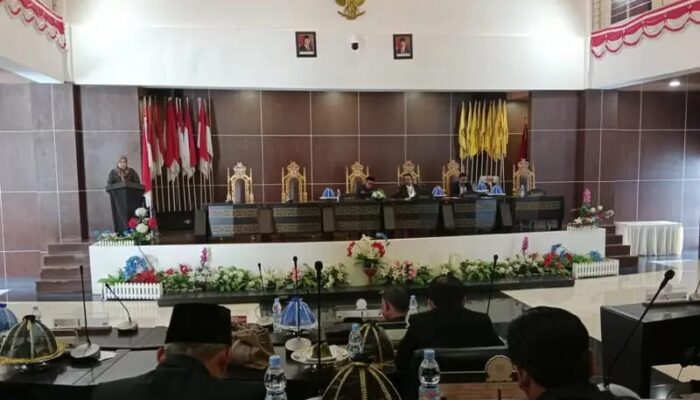 DPRD Mamuju Soroti Lambannya Administrasi Kades Banuada, Status Tak Kunjung Tuntas