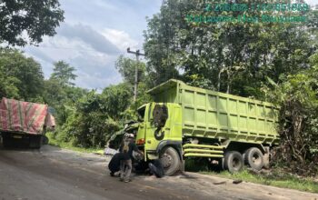 Tragedi Jalintim, Polisi Evakuasi Korban dan Kejar Sopir Truk yang Kabur