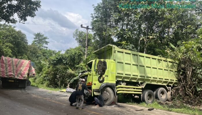 Tragedi Jalintim, Polisi Evakuasi Korban dan Kejar Sopir Truk yang Kabur