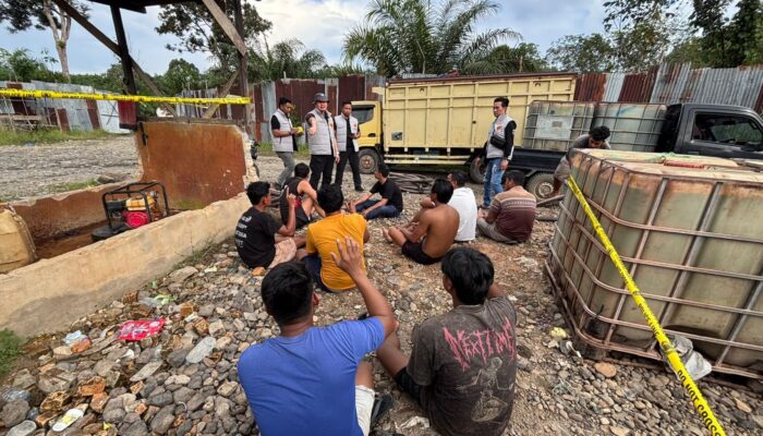 Polda Sumsel Bongkar Mafia BBM Subsidi di Musi Rawas, 12 Orang Ditangkap Saat Beraksi