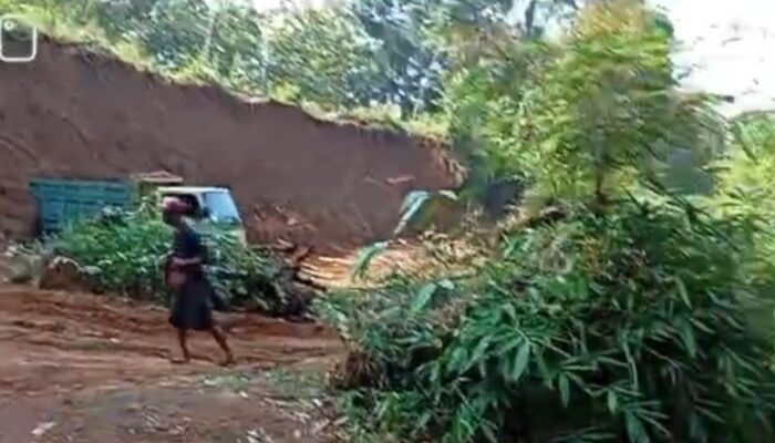 Tambang Rejowinangun Tetap Beroperasi, Peringatan Pemerintah Tak Digubris