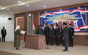 Bupati Mamuju Resmi Lantik 6 Pejabat Eselon II