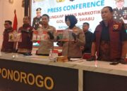 Polres Ponorogo Bongkar Jaringan Pengedar Narkoba, BB 301,37 Gram Sabu Diamankan