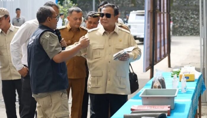 Prabowo Puji TPST BLE Banyumas, Inovasi Sampah Jadi Genteng Siap Didorong Secara Nasional