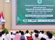 Hadiri Pengukuhan MUI NTB, Menteri Nusron Dorong Peran Ulama Hadirkan Manfaat Nyata bagi Umat