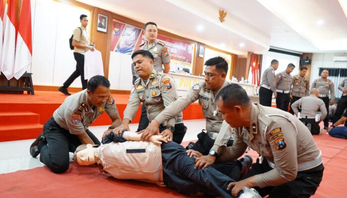Polres Situbondo Latih Anggota Tangani Kondisi Darurat, Personel Dibekali Basic Life Support