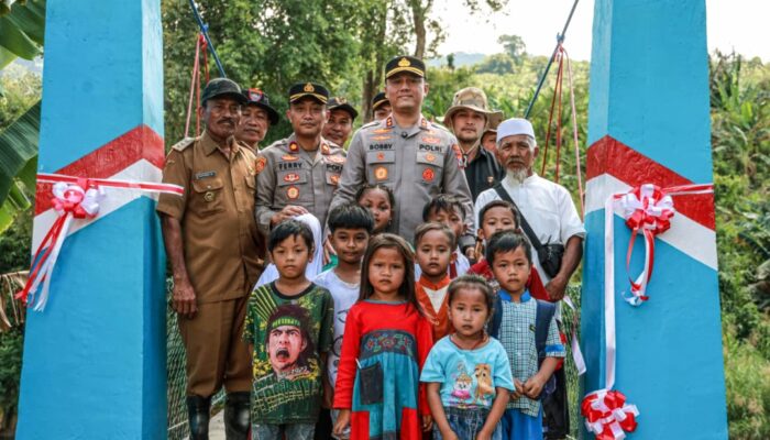 Akhir Penantian Warga Jember, Jembatan Merah Putih Presisi Bhayangkara Resmi Hubungkan Sanenrejo-Mulyorejo
