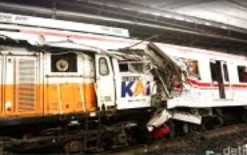 Polda Metro Jaya Dalami Laka Maut KA di Bekasi, Manajemen Taksi Green SM Ikut Diperiksa