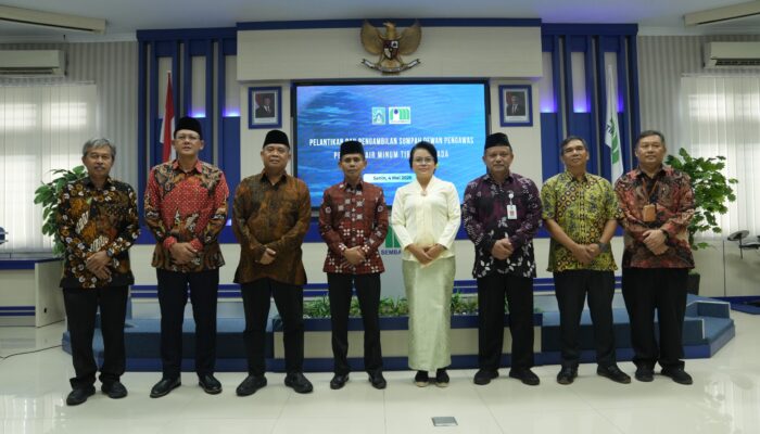 Bupati Sleman Lantik Dewan Pengawas PDAM Tirta Sembada, Perkuat Tata Kelola dan Pelayanan Publik