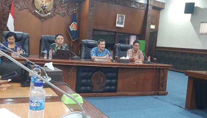 DPRD DIY dan Akademisi UGM Bedah Kejanggalan ART RI-AS