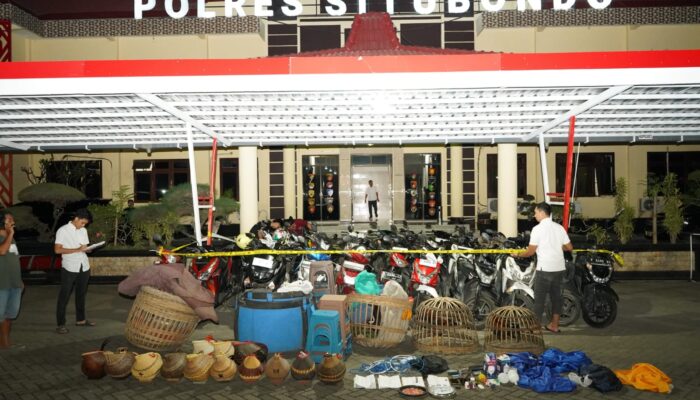 Judi Sabung Ayam di Situbondo Dibongkar, Polisi Amankan Puluhan Motor dan Ayam Aduan