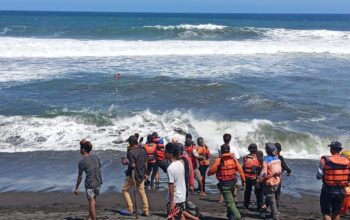 Nelayan Hilang akibat Kapal Terbalik di Pantai Baru Bantul Ditemukan Meninggal