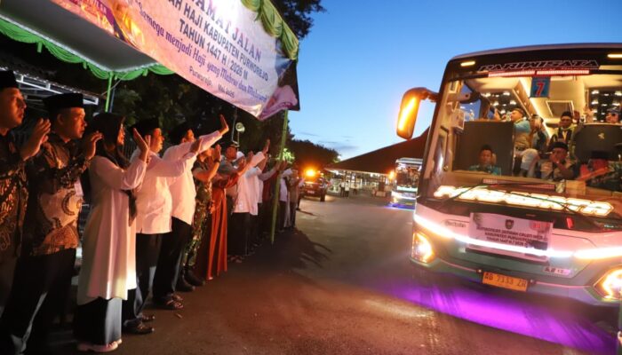 345 Calon Jemaah Haji Purworejo Diberangkatkan
