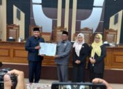 DPRD Kabupaten Pasuruan Sahkan Tiga Raperda Non APBD 2026 Menjadi Perda