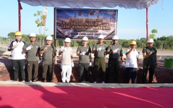 Pangdam II/Sriwijaya Letakkan Batu Pertama Pembangunan Masjid