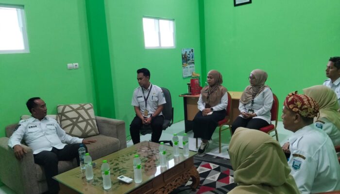 Sidak Puskesmas Krejengan, Sekda Tegaskan Oknum ASN-PPPK Dinonaktifkan Usai Isu Perselingkuhan Viral