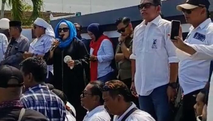 PN Sumber Didatangi Pendukung Bunda Fifi, Ini Tuntutannya