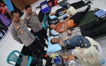 Polri Dekat dengan Masyarakat, Polresta Sidoarjo Gelar Bakti Kesehatan Donor Darah