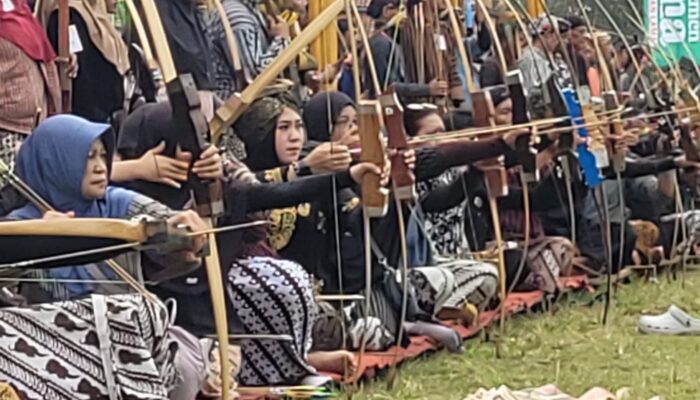 Ratusan Pemanah Se-Jawa dan Madura Ikuti Gladen Ageng Jemparingan “Sadewo Cup V” di Banyumas