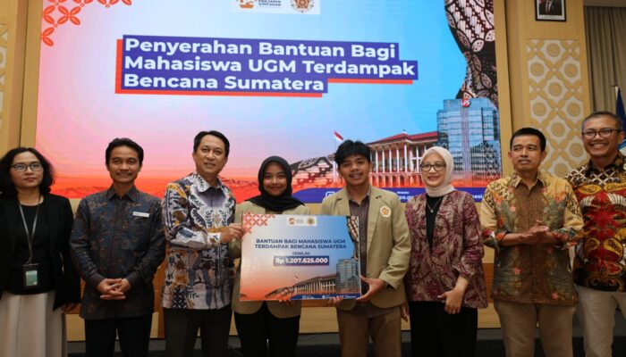 LPS Bantu Uang Kuliah Rp1,2 M bagi 100 Mahasiswa UGM Korban Banjir Sumatra