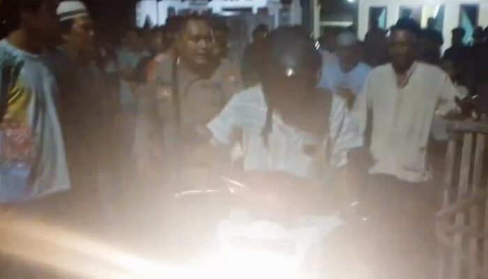 Polisi Selamatkan Terduga Pencuri Sapi dari Amukan Warga di Banyuputih Situbondo
