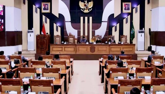 Rapat Paripurna APBD 2025, Pemkab Pasuruan Beberkan Strategi Tingkatkan Pelayanan dan Infrastruktur