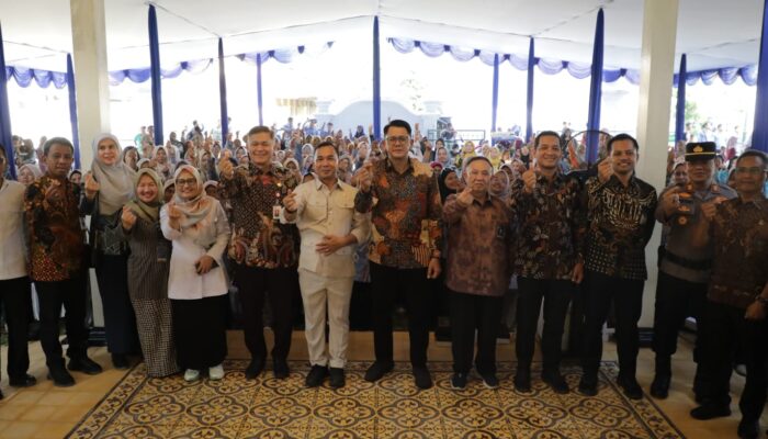 Menteri Kependudukan Temui Kader Tim Pendamping Keluarga dan Keluarga Resiko Stunting di Sleman